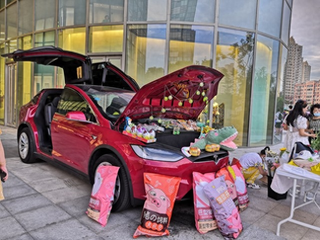 有车做什么兼职,除了跑车-有车一族，除了跑滴滴，还可以做这个副业