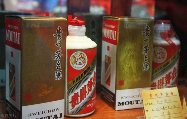 囤茅台酒-囤茅台能赚钱吗？又该怎么囤？