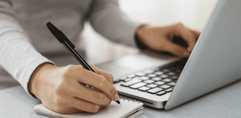 研究生怎么搞钱-在读大学生或研究生，有以下几种途径可以挣零花钱。