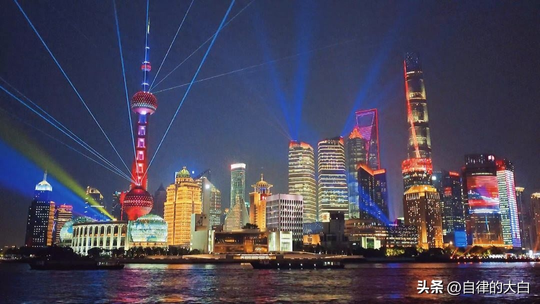 怎么年收入100万-普通人如何年入100万?年入100万的人做对了什么?