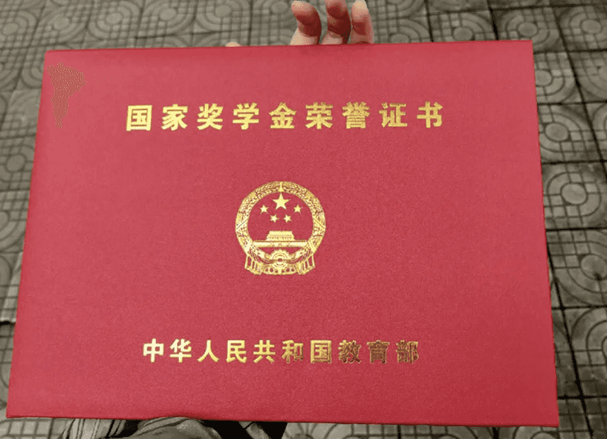 研究生怎么搞钱-在读大学生或研究生，有以下几种途径可以挣零花钱。