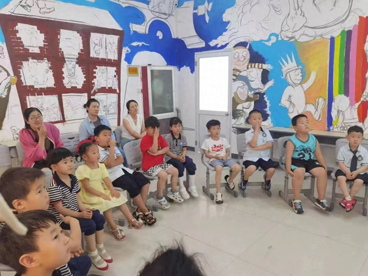 儿童书店怎么盈利-开社区店的宝藏项目：儿童书店、儿童阅读馆品牌加盟推荐！